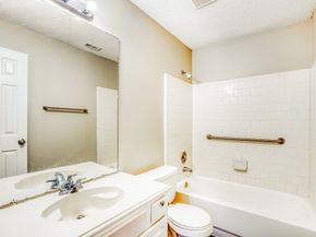 1635 Ridgebriar Drive, Houston TX 77014