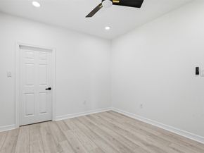 6037 S Acres Drive, Houston TX 77048