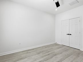 6037 S Acres Drive, Houston TX 77048