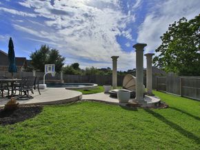 2146 Graystone Hills Drive, Conroe TX 77304
