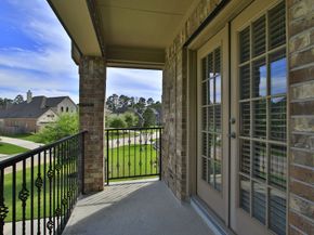 2146 Graystone Hills Drive, Conroe TX 77304
