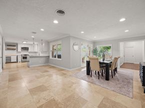 6546 Lindyann Lane, Houston TX 77008