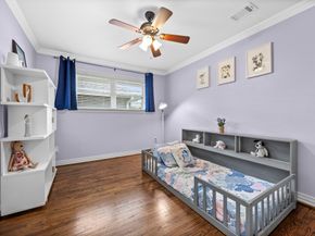 6546 Lindyann Lane, Houston TX 77008