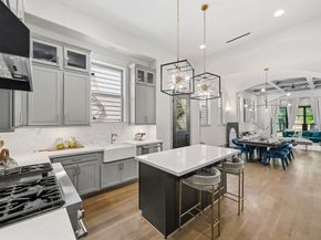 523 W 25th Street, Houston TX 77008