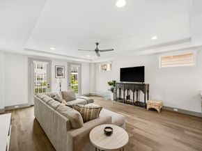 523 W 25th Street, Houston TX 77008