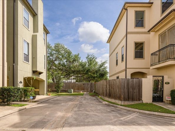 3034 Orchard Drive, Houston TX 77054