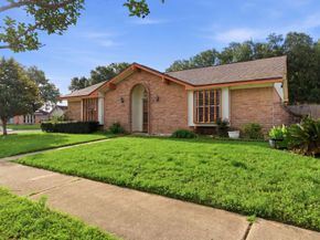 303 N Forest Boulevard, Houston TX 77090