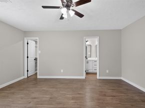 2610 Ridge Hollow Drive, Houston TX 77067
