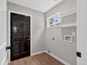 2610 Ridge Hollow Drive, Houston TX 77067