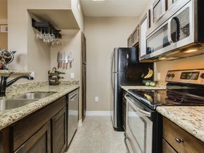 3231 Allen Parkway 1110, Houston TX 77019