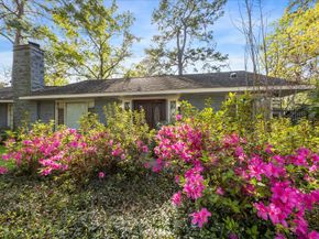 48 Rollingwood Drive, Houston TX 77080