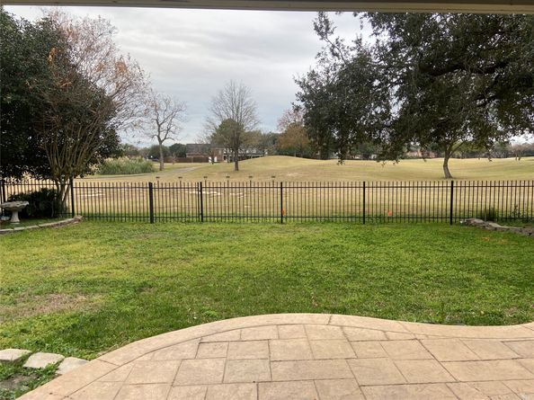 14319 Sandalfoot Street, Houston TX 77095