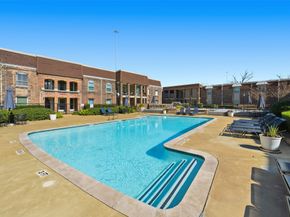 7575 Katy Fwy 89, Houston TX 77024