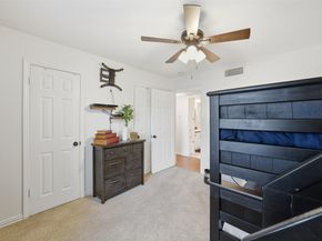 7575 Katy Fwy 89, Houston TX 77024