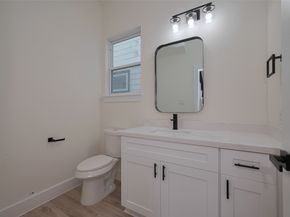 2422 Dalview Street, Houston TX 77091