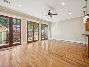 1213 Ashland Street, Houston TX 77008