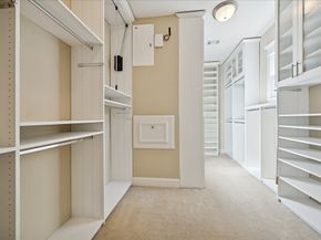 1213 Ashland Street, Houston TX 77008