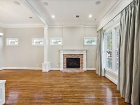 1213 Ashland Street, Houston TX 77008