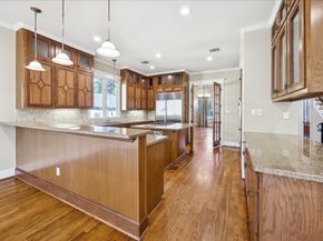 1213 Ashland Street, Houston TX 77008