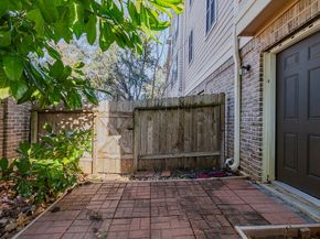 3001 Murworth Drive 101, Houston TX 77025