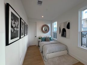 2210 Dennis Street, Houston TX 77004