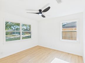 10818 Oasis Drive, Houston TX 77096