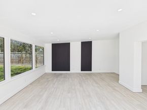 10818 Oasis Drive, Houston TX 77096