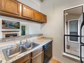 3500 Tangle Brush Drive 139, The Woodlands TX 77381