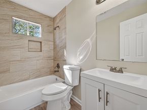 4626 Dewberry Street, Houston TX 77021