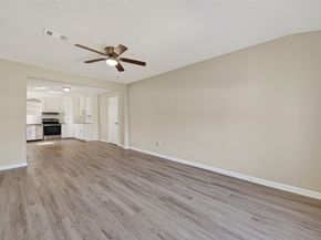 4626 Dewberry Street, Houston TX 77021