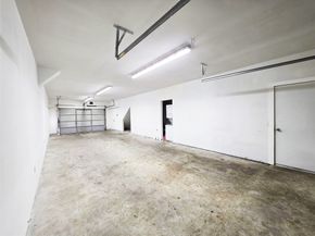 6623 Gulf Freeway, Houston TX 77087