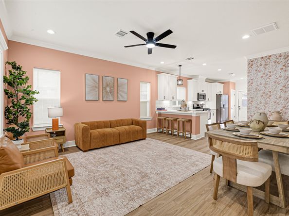 3833 Seabrook Street, Houston TX 77021