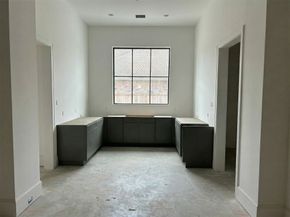 10722 Old Coach Lane, Hunters Creek Village TX 77024