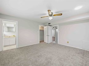 11607 Chimney Rock Road C, Houston TX 77035