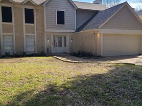 8130 Sunny Ridge Drive, Houston TX 77095