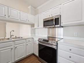 2111 Welch Street A318, Houston TX 77019