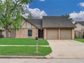 5727 Longforest Drive, Houston TX 77088