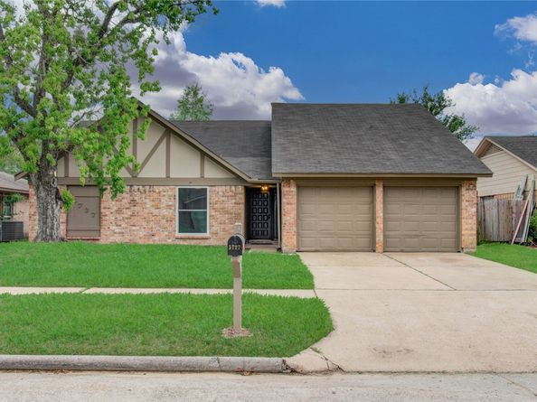 5727 Longforest Drive, Houston TX 77088