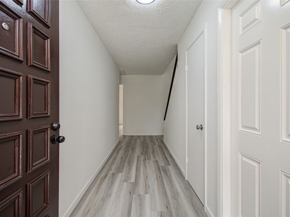 5727 Longforest Drive, Houston TX 77088