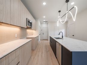 7930 Corinth Street, Houston TX 77051