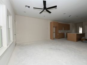 7930 Corinth Street, Houston TX 77051