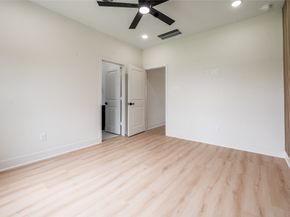 7930 Corinth Street, Houston TX 77051