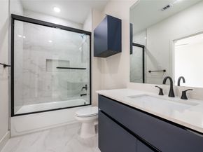 7930 Corinth Street, Houston TX 77051