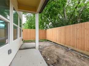 7930 Corinth Street, Houston TX 77051