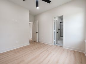 7930 Corinth Street, Houston TX 77051