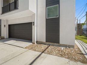 3407 Baer Street, Houston TX 77020