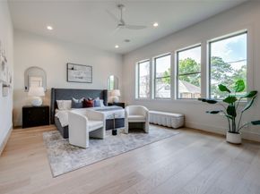 1824 MARSHALL Street, Houston TX 77098