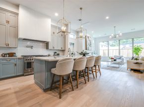 1824 MARSHALL Street, Houston TX 77098