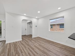 7615 Braesdale Lane, Houston TX 77071