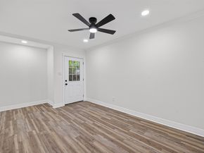 7615 Braesdale Lane, Houston TX 77071